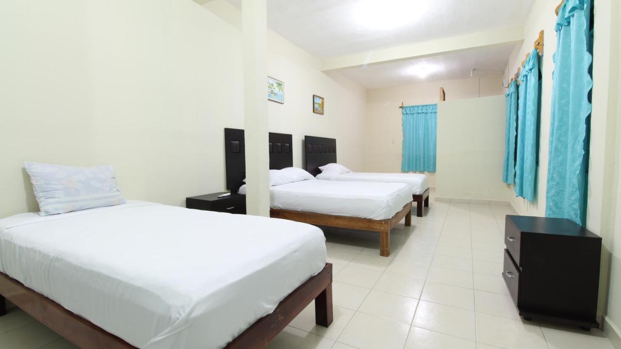 Hotel Vias Maya Бакалар Екстериор снимка