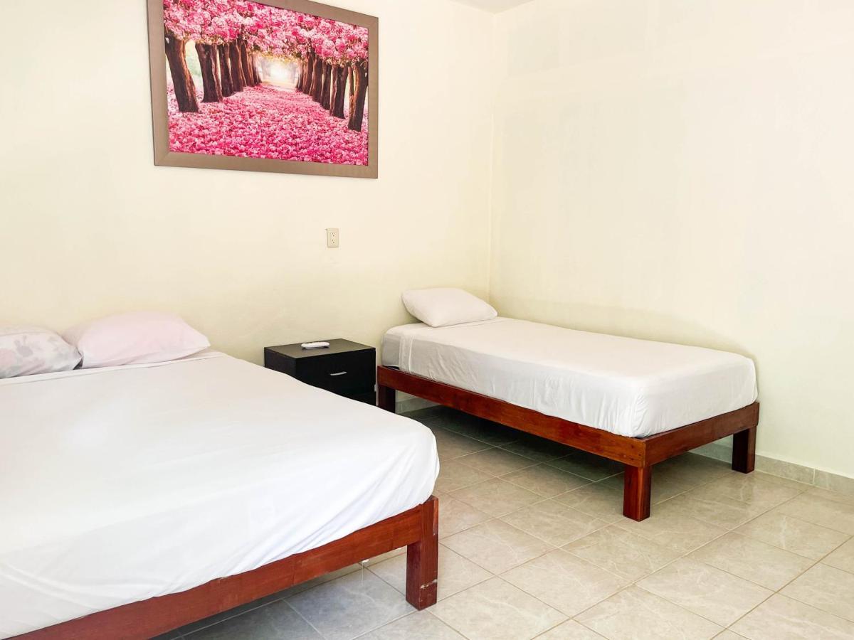 Hotel Vias Maya Бакалар Екстериор снимка